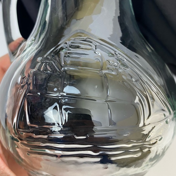 Vintage EUC Clear Pressed Glass Pitcher/Vase with Clipper Sailing Ship - Picture 11 of 12
